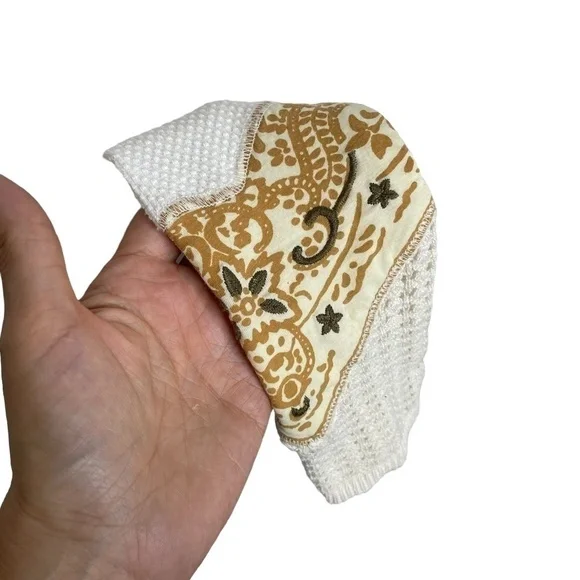 Waffle Knit White Long Sleeve Top With Boho Pattern On Sleeve - Picture 10 of 15